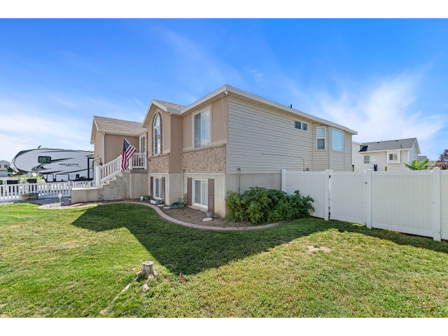 Photo 18 - 2236 S 2685 West, Syracuse UT 84075