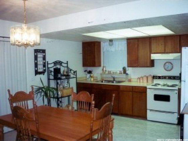 1992 S 200 E, Clearfield, UT 84015 — photo 3
