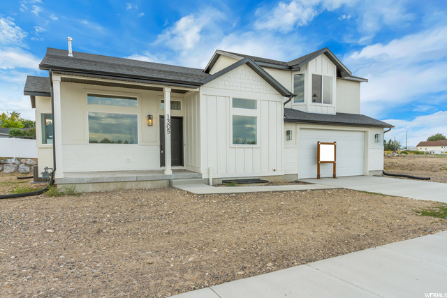 Tucked away in a newer area of Spanish Fork, this brand new home that is one block away from the Spanish Fork River has plenty of room for RV parking, trailer, toys, etc. No HOA keeps the costs down and life simpler. Constructed by Home Sweet Home By Mitch. This home comes with the confidence that 40+ years of building experience brings to the table when purchasing a new home. While the home is beautiful, features you can't see are a highly efficient and state of the art heating and cooling system that not only increases your comfort but also saves you money.