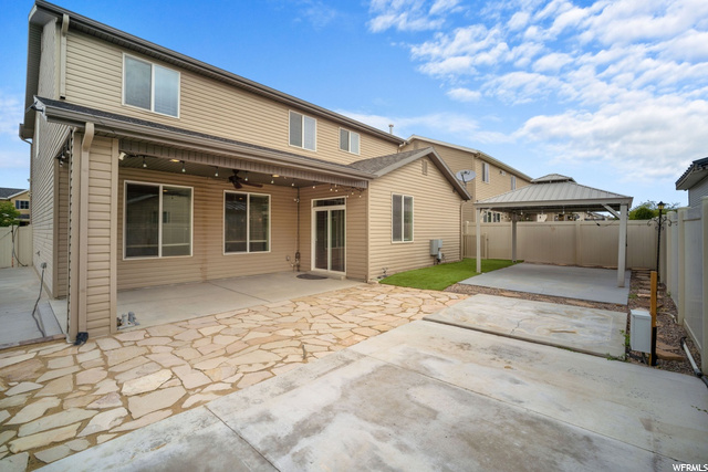 Photo 19 for MLS #1903475 at 928 Amberly Dr