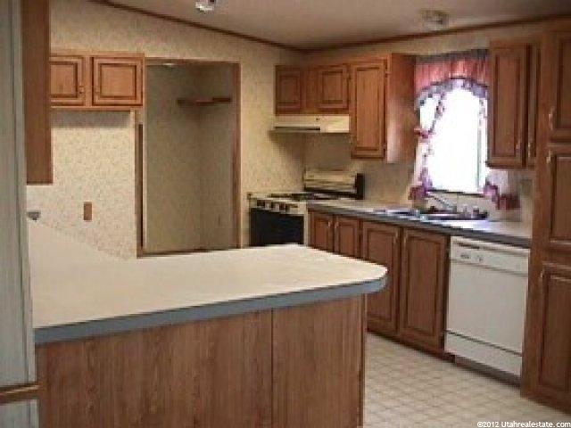 140 S 100 W, Kanosh, UT 84637 — photo 2