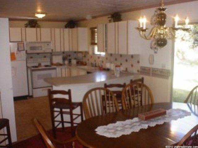 9475 Fox Hunt Dr, Sandy, UT 84092 — photo 5