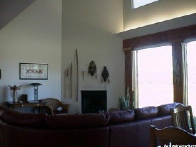9825 E 325 S, Huntsville, UT 84317 — photo 3