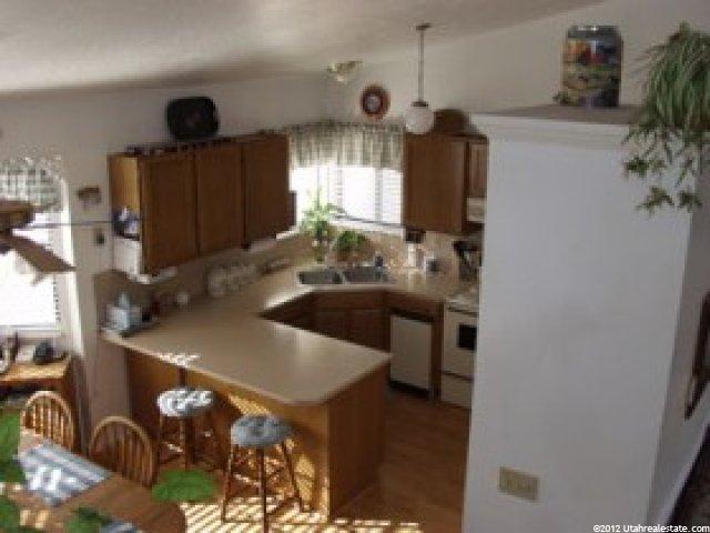 640 Meadow Hill Dr, Sandy, UT 84070 — photo 6