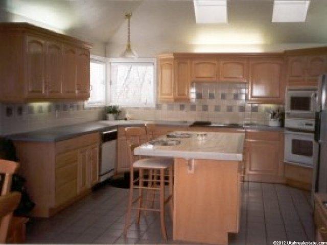 3786 N 2525 E, Layton, UT 84040 — photo 4