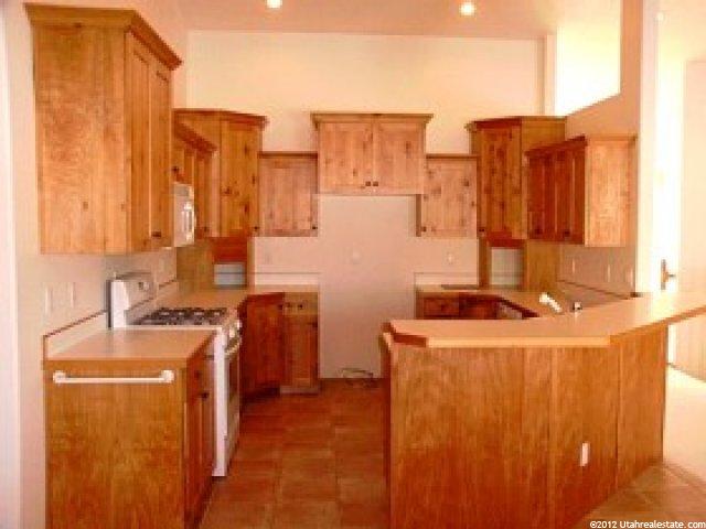 255 Bessie Ln, Providence, UT 84332 — photo 2