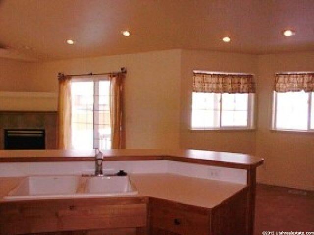 255 Bessie Ln, Providence, UT 84332 — photo 6