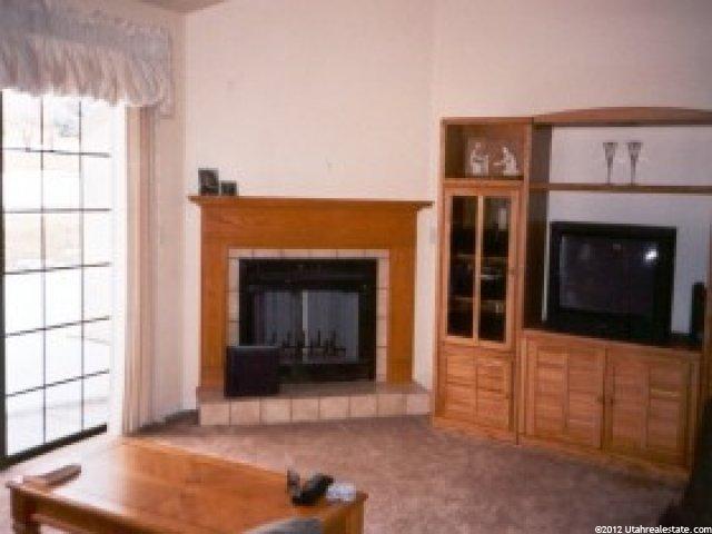 7 Lankshire Dr, Pleasant View, UT 84414 — photo 2