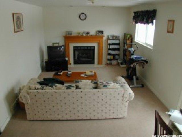 9878 Barium Ln, Sandy, UT 84094 — photo 2