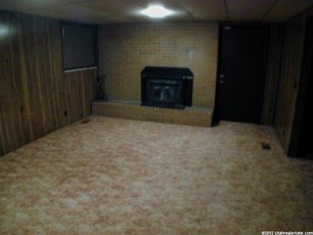 566 Howard Dr, Sandy, UT 84070 — photo 3