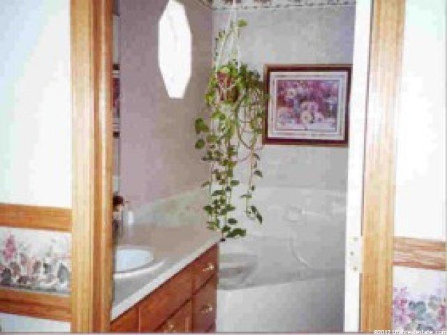 736 N 900 W, Tremonton, UT 84337 — photo 8