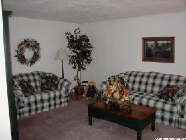 8466 S 1520 E, Sandy, UT 84093 — photo 7