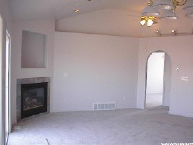 5912 S 4300 W, Roy, UT 84067 — photo 2