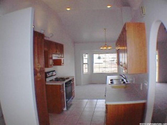 5912 S 4300 W, Roy, UT 84067 — photo 3