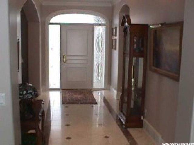 1685 Vineyard Dr, Bountiful, UT 84010 — photo 2