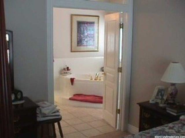 1685 Vineyard Dr, Bountiful, UT 84010 — photo 5