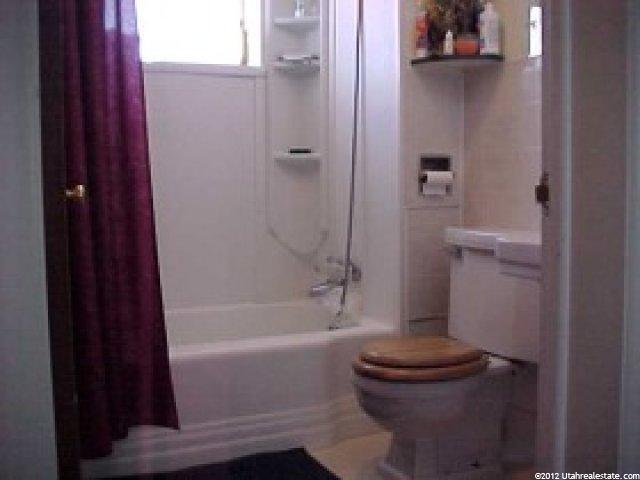 315 N Center St, Wellsville, UT 84339 — photo 4