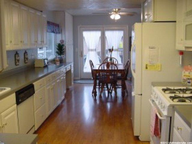 8566 Terrace Dr, Sandy, UT 84093 — photo 4