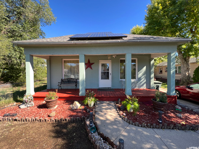 Photo 32 for MLS #1963586 at 2852 Porter Ave