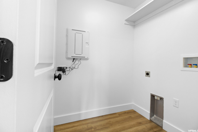 Photo 16 for MLS #1967582 at 2678 W Maple St #283