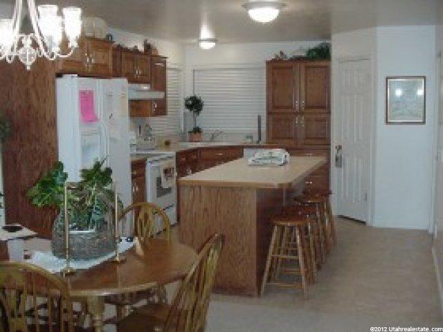 152 E 950 S, Kaysville, UT 84037 — photo 2