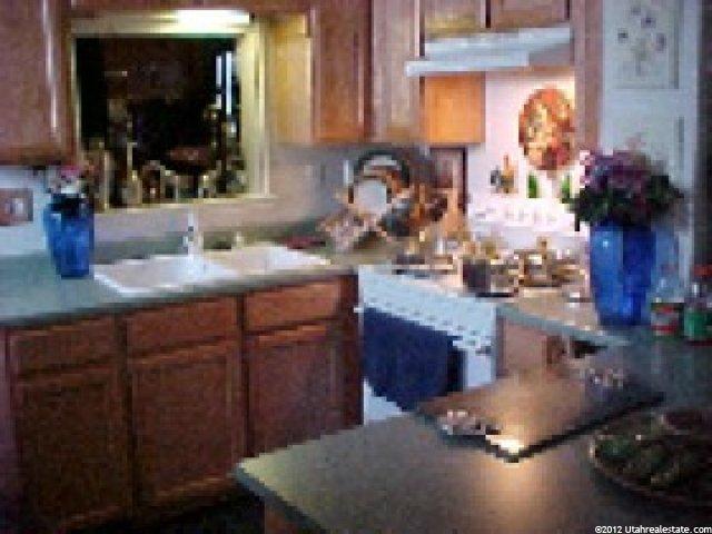 2337 Jackson Ave, Ogden, UT 84401 — photo 5
