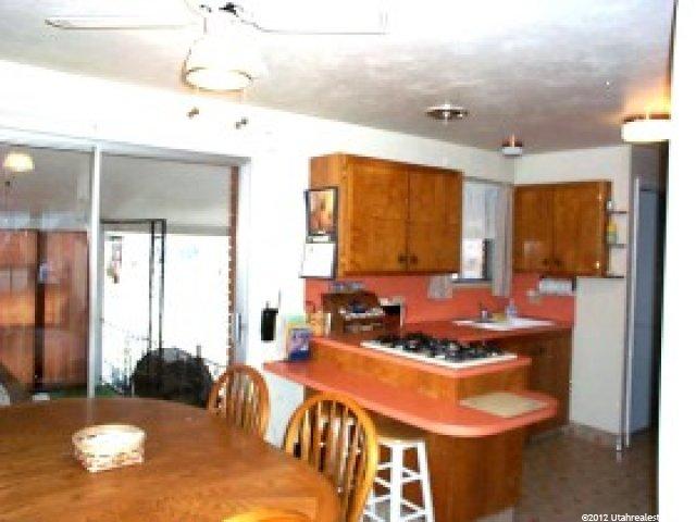 472 E 8800 S, Sandy, UT 84070 — photo 8
