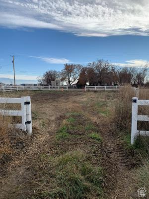 Photo 7 for MLS #1976688 at 2794 W Gentile