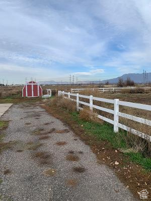 Photo 4 for MLS #1976688 at 2794 W Gentile