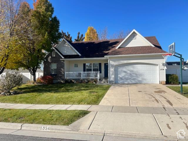 Seller financing with a rate as low as 5.75%. Full price offer and 15% down ($85,485) @ 6.25%. Full price offer and 22% down ($125,378) @ 5.75%. Balloon date around 7 years. 100% finished rambler with 6 bedrooms, fenced and fully landscaped yard. Call for seller financing options or questions. Buyer to verify all info.