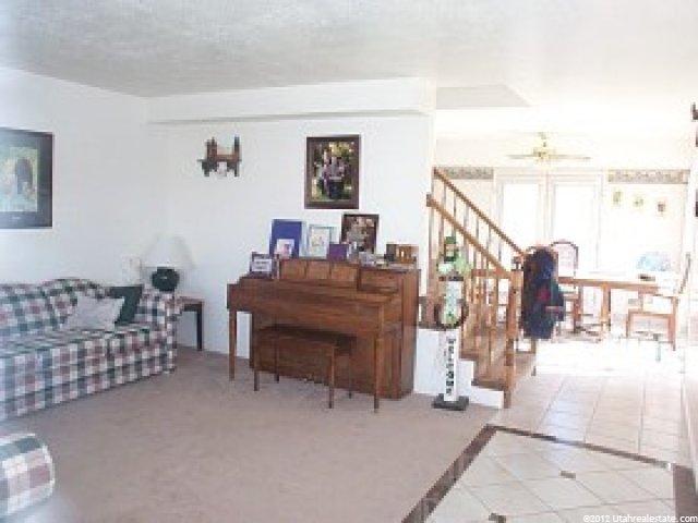 6223 Crystal River Dr, Murray, UT 84123 — photo 3