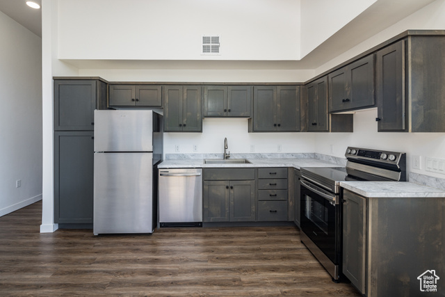 Photo 13 for MLS #1980770 at 443 Kane Blvd #B301