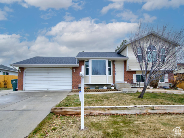 3848 S CHATTERLEIGH RD, West Valley City UT 84128