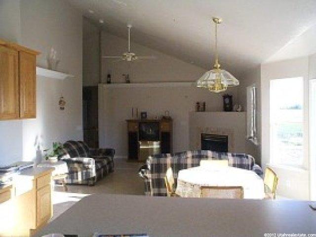 1602 Doral Dr, Syracuse, UT 84075 — photo 4