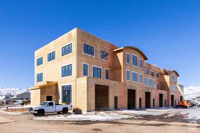 Photo 10 for MLS #1984018 at 1922 S Highway 40 #2