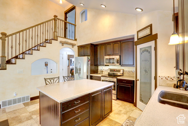 8575 S 100 E, Sandy, UT 84070 — photo 4