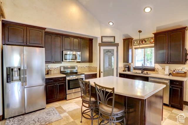 8575 S 100 E, Sandy, UT 84070 — photo 3