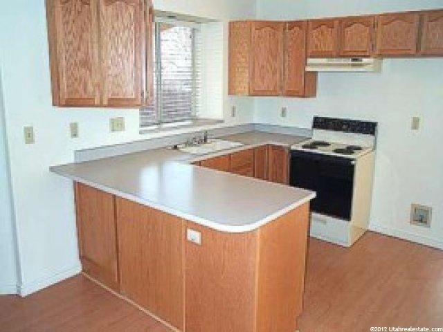 895 Johnson Way Dr, Sandy, UT 84094 — photo 4
