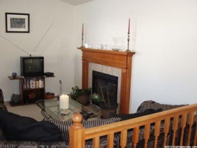 1352 Fox Pointe Dr, West Jordan, UT 84088 — photo 3