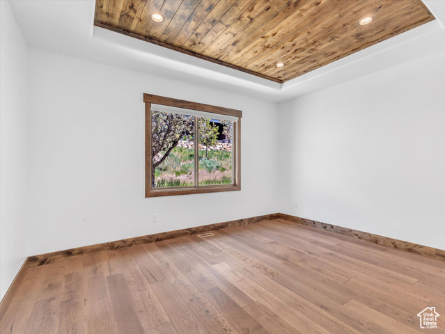Photo 33 for MLS #1991736 at 1707 E Kings Peak Cir