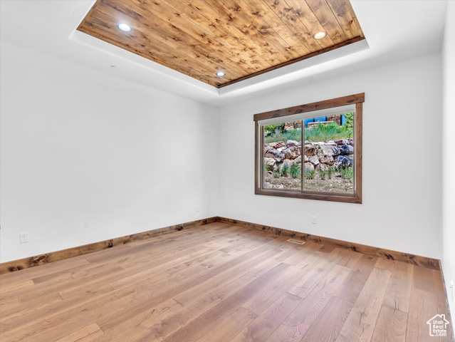 Photo 32 for MLS #1991736 at 1707 E Kings Peak Cir