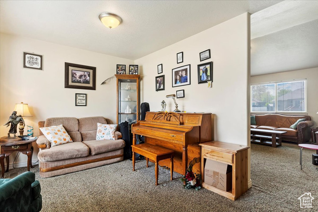 Photo 3 for MLS #1995261 at 1319 W 1950 North