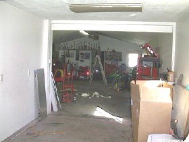 5981 Loder Dr, Salt Lake City, UT 84118 — photo 2