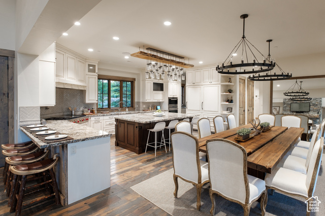 Photo 4 for MLS #1997492 at 2586 N Whispering Springs Hollow Rd #20