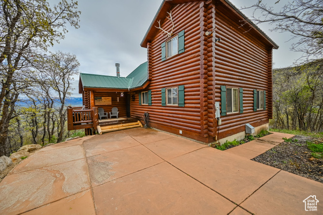 Ready to move in, includes most all furnishings.  Enjoy this beautiful log cabin with stunning river rock fireplace and fantastic priceless views of the Heber Valley and all that quaint Midway has to offer. With 4 bedrooms, 3 baths and 1.79 acres you have room to entertain and have the benefits of festivities and action in the area. With hiking, biking, skiing both snow and water just minutes away you can be as active as you would like or the peace from the quite solitude of mountain living.