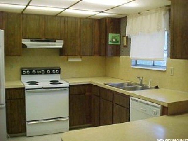 5707 Crestwood Dr, Ogden, UT 84405 — photo 3