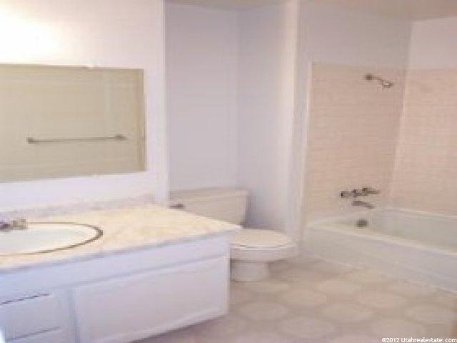 9881 S 2270 E, Sandy, UT 84092 — photo 6
