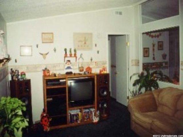 65 S Bray St, Eureka, UT 84628 — photo 3
