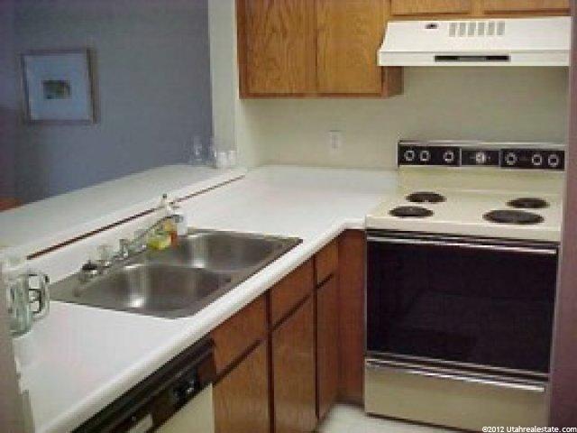 985 Springcrest Ct #30, Midvale, UT 84047 — photo 4