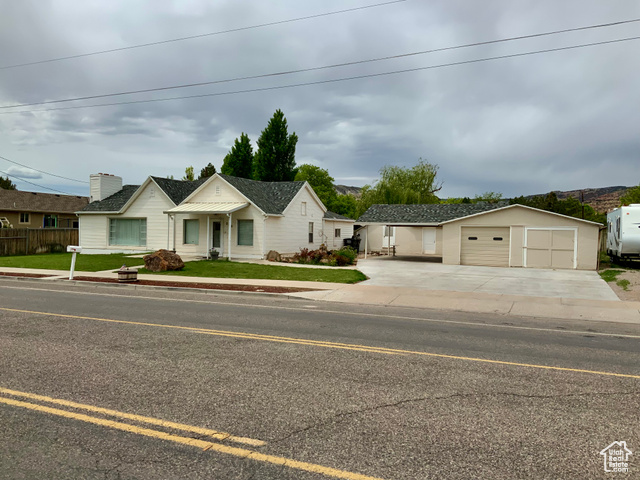 260 S 400 W, Richfield UT 84701